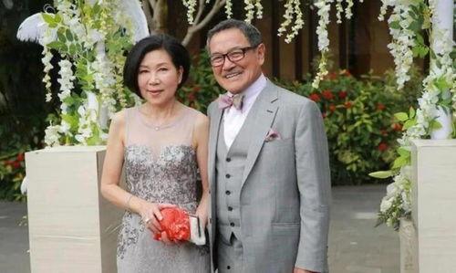 杨幂妈妈爆料视频播放大全,揭秘明星家庭背后的故事  第3张