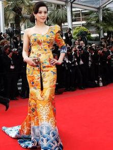 最新龙袍爆料是真的吗知乎,知乎热议，真相究竟如何？  第2张