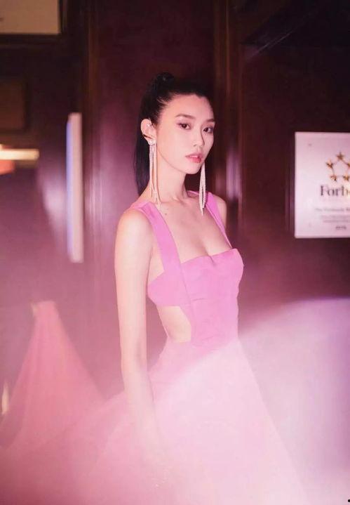 奚梦瑶爆料模特视频在线观看,揭秘模特视频在线观看背后的故事  第2张