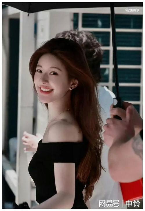 圈内爆料杨紫赵露思,娱乐圈新晋小花之争