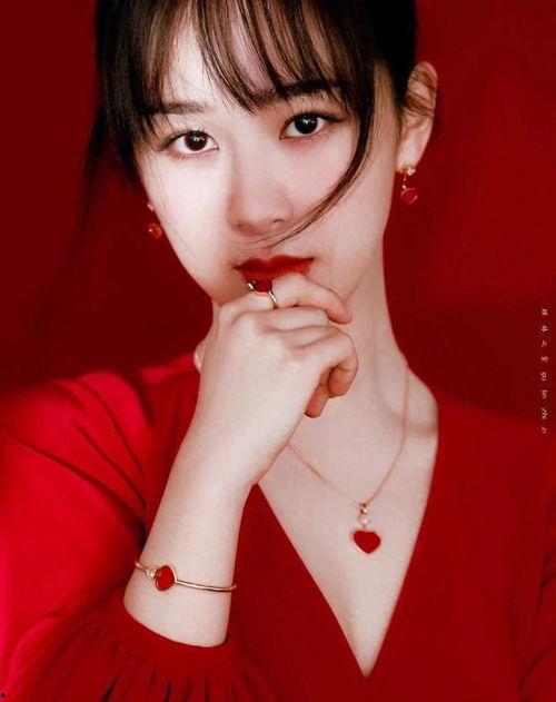 圈内爆料杨紫赵露思,娱乐圈新晋小花之争 第2张 圈内爆料杨紫赵露思,娱乐圈新晋小花之争 第2张