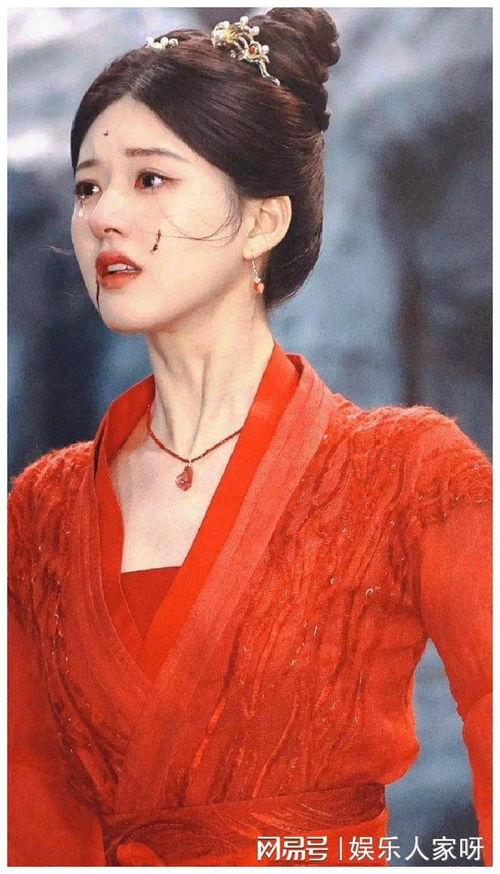 在娱乐圈里吃瓜双男主,瓜田里的甜蜜对决  第2张