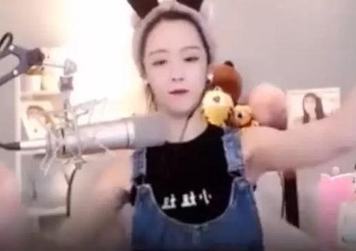 二胖直播爆料钟哥视频,钟哥视频背后的惊人真相  第2张