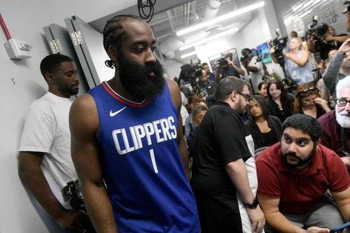 哈登快船最新爆料消息是真的吗,转会传闻真实性揭秘 第2张 哈登快船最新爆料消息是真的吗,转会传闻真实性揭秘 第2张