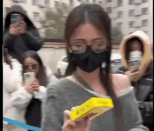 小胖吃瓜爆料视频,揭秘娱乐圈幕后真相  第3张