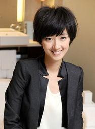 吃瓜星娱乐削腮男歌手,吃瓜星娱乐中的独特风采  第3张