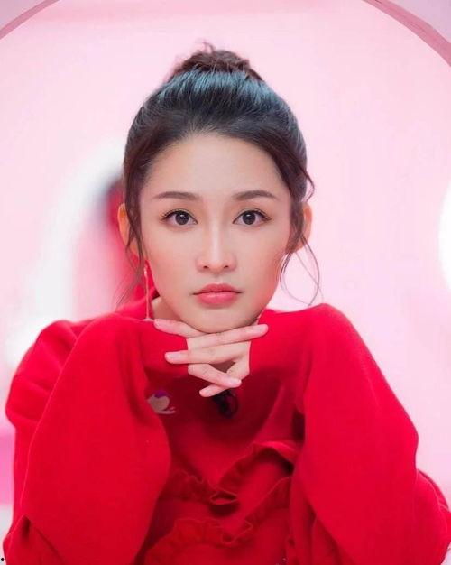 娱乐圈吃瓜爆料李沁是谁,娱乐圈神秘面纱下的璀璨星辉  第3张